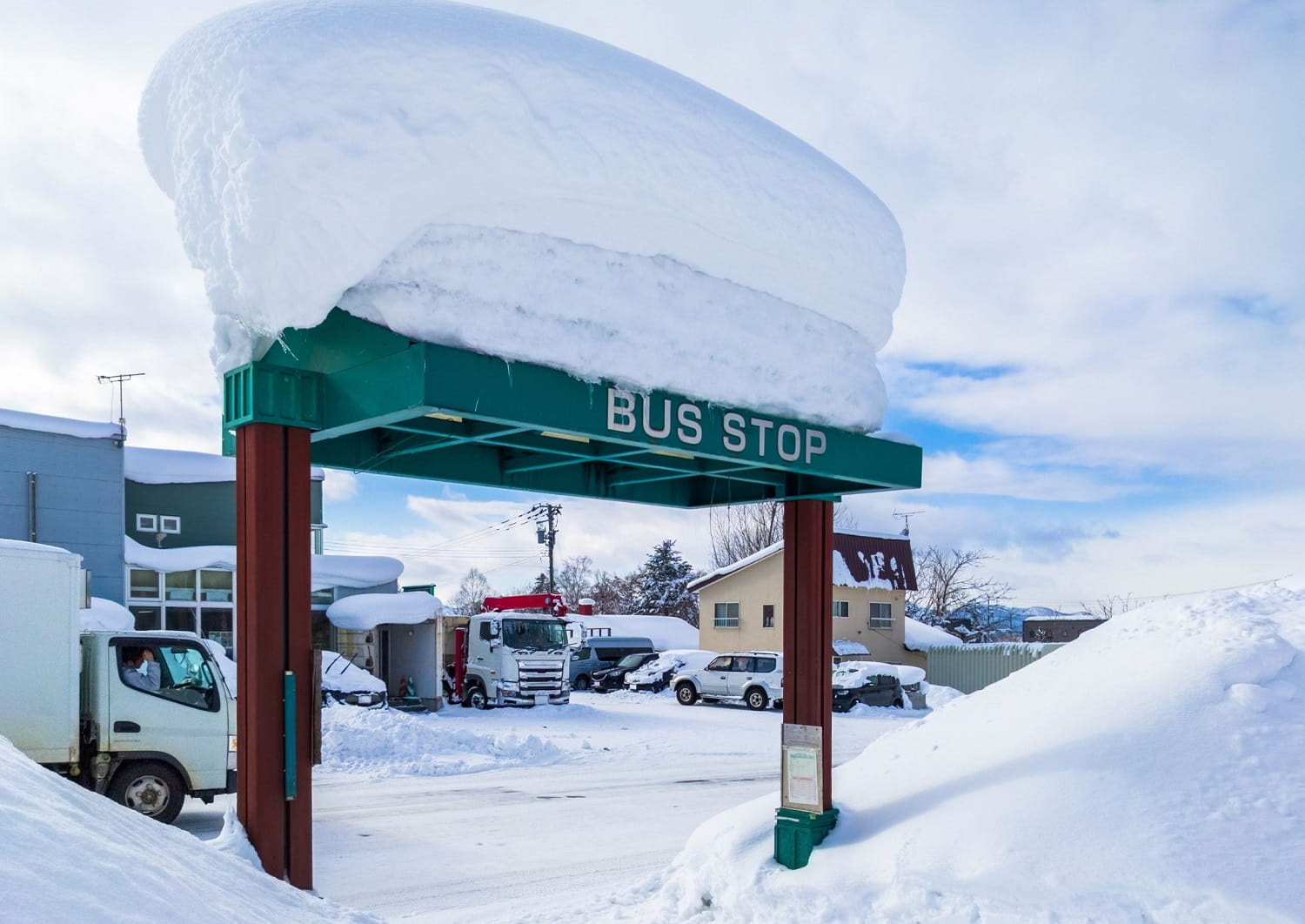 Busstoppested i Niseko, Hokkaido, Japan