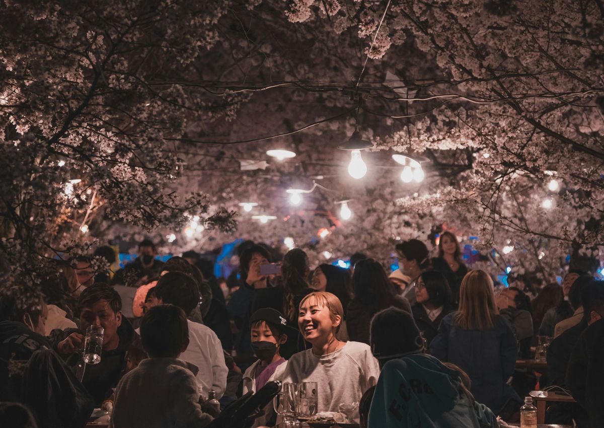 Festivalfirande i Japan på natten