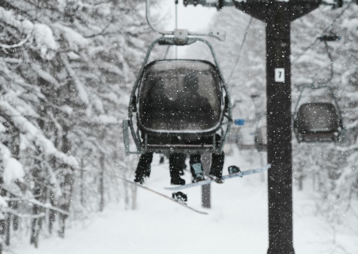 Skidlift i Hakubas skidområde, Japan