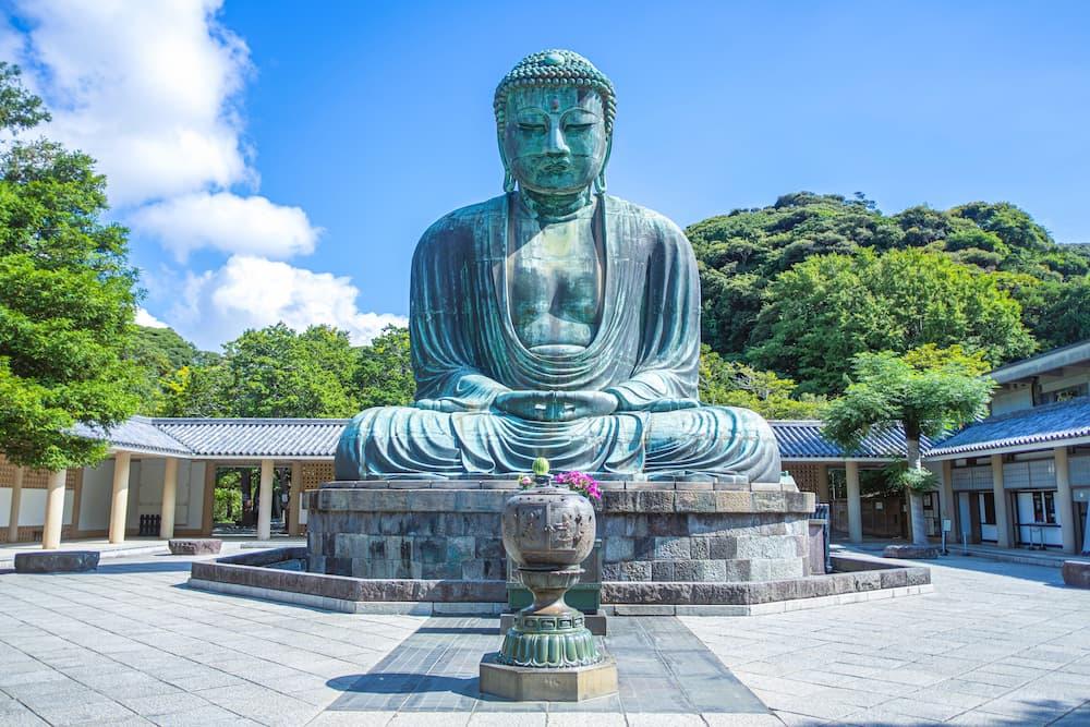 Stora Buddha, Daibutsu, landmärke i Kamakura Japan