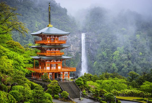 Ise Seigantoji Pagoda och Nachi vattenfall