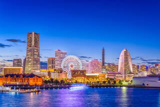 Kvällsutsikt över Yokohama