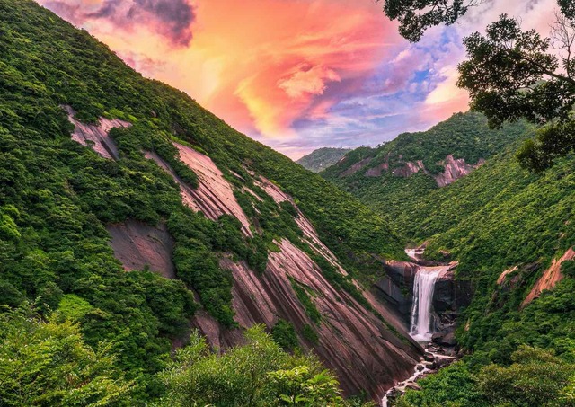 Senpiro vattenfall, ön Yakushima