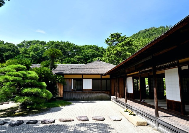 Ritsurin-trädgården i Takamatsu