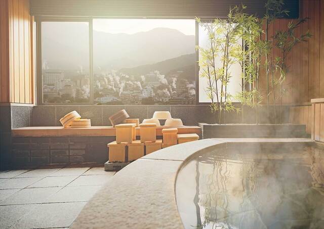 Onsen med utsikt över Beppu