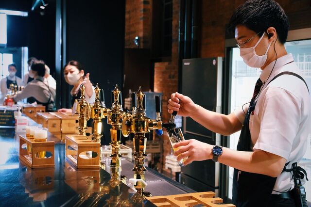 Bartendrar på Sapporo Beer Museum