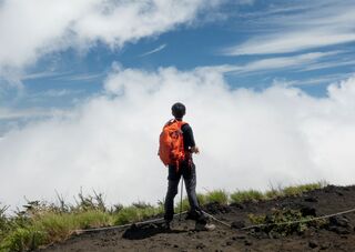 Vandring uppför berget Yotei